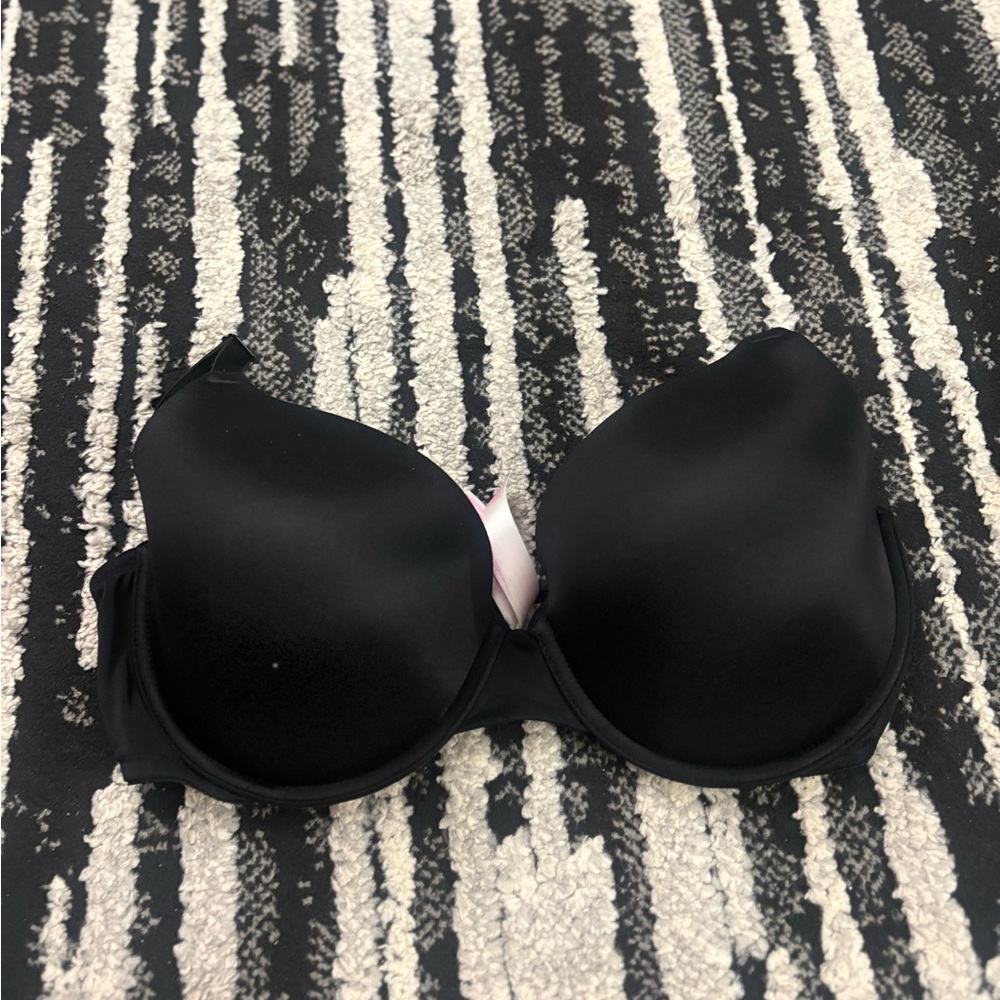 PINK Victoria's Secret Black Bra